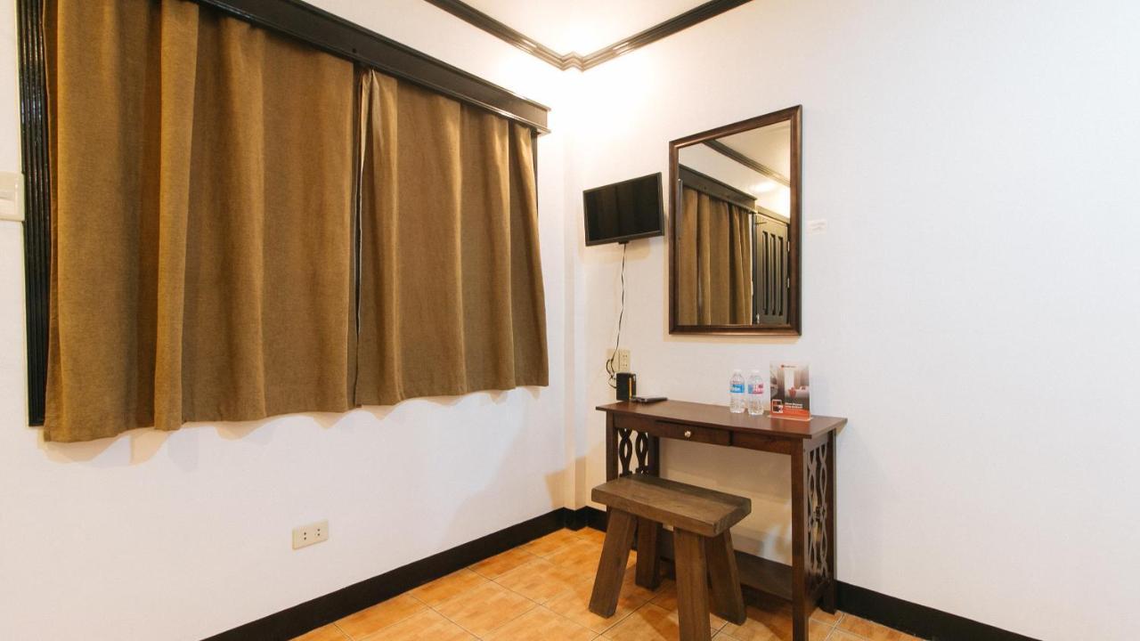 Reddoorz At La Sefa Hotel And Resort Atimonan Exterior photo